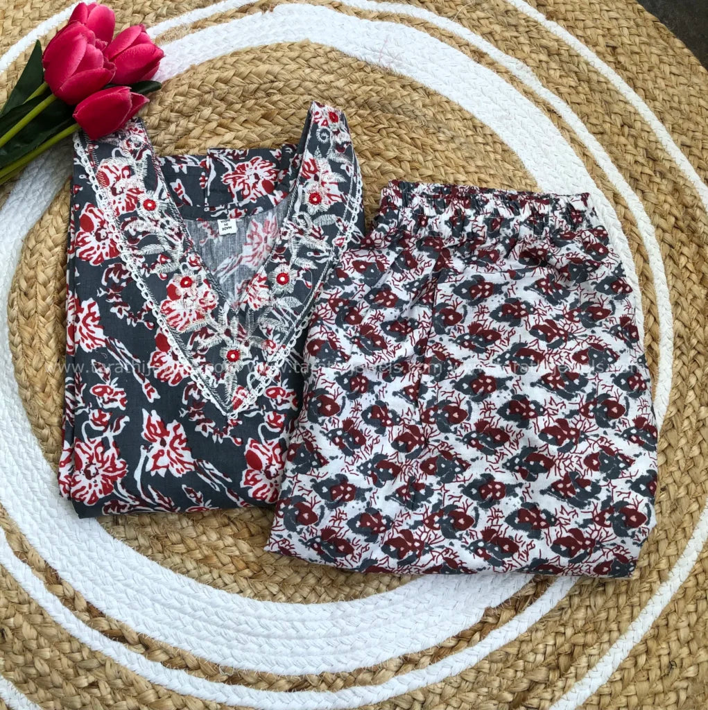 Tarathi V-Neck Two Pieces Set