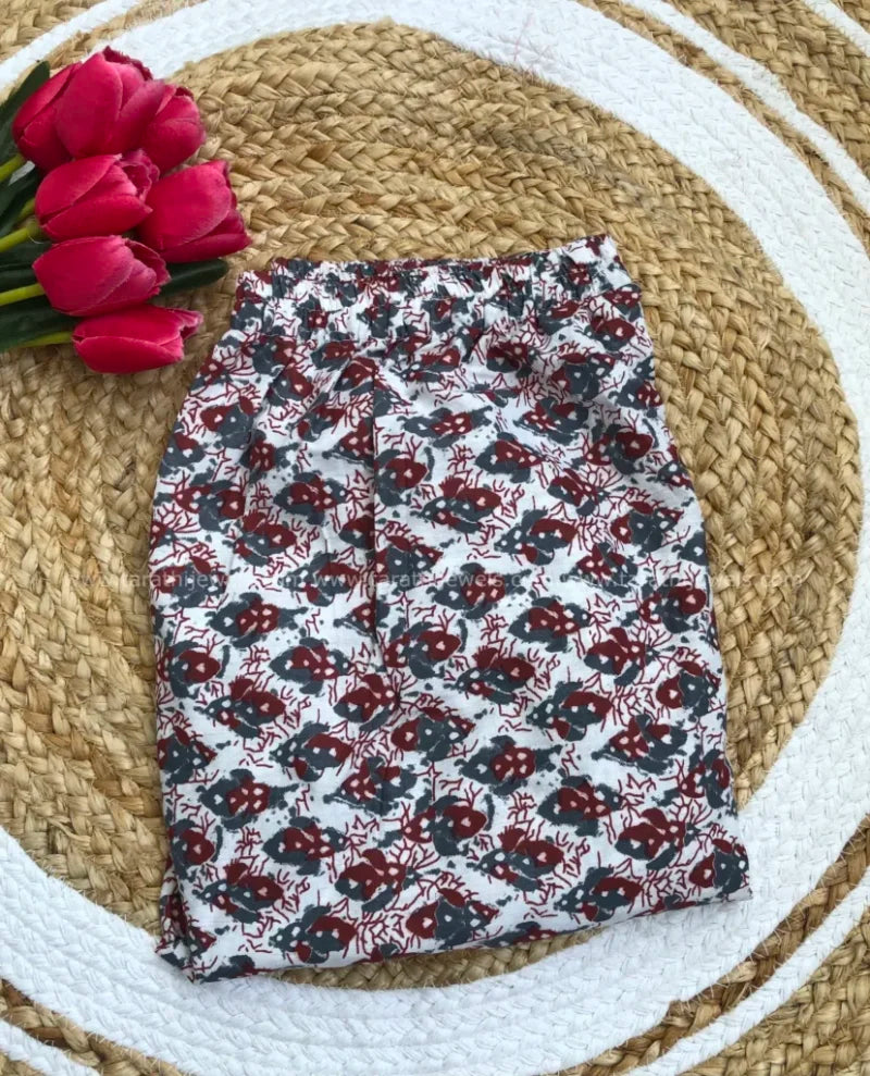 Tarathi V-Neck Two Pieces Set