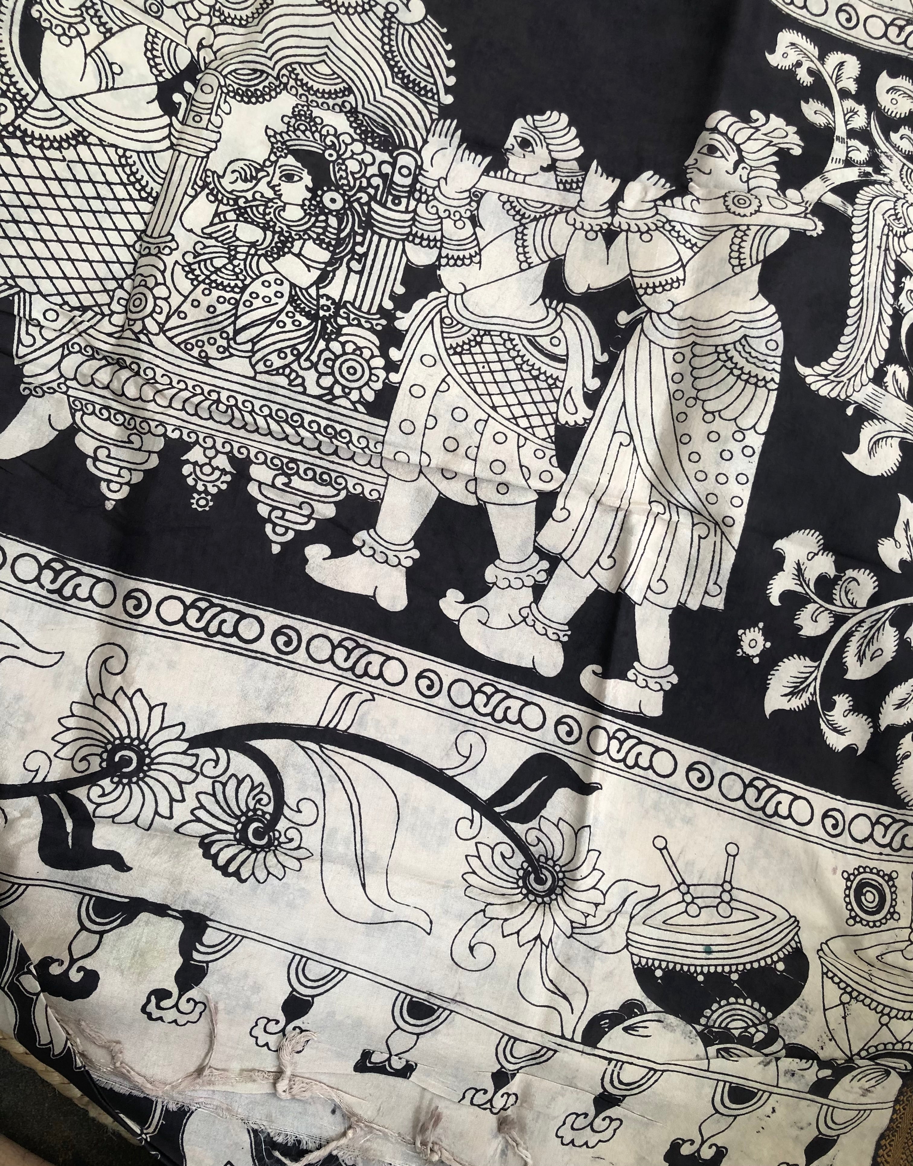 Tarathi off white Black lotus print kalamkari saree with Nizam Border